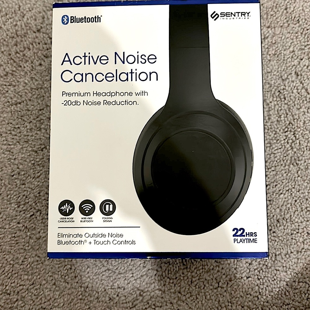 Nose cancelation headphones